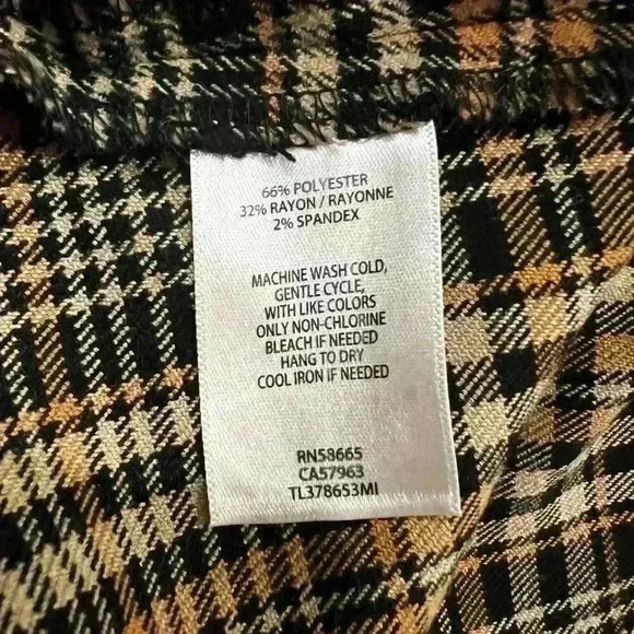 Leith Plaid Soft Tweed Midi Flare Skirt with Asymmetrical Ruffle Size Small - Picture 5 of 7